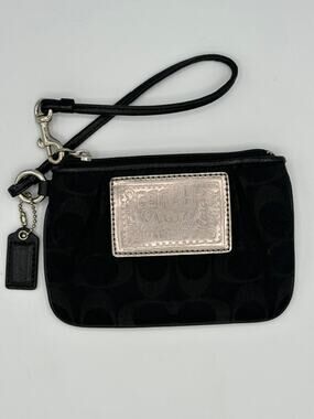 Coach Poppy Black Silver Y2K Vintage Wristlet VGUC